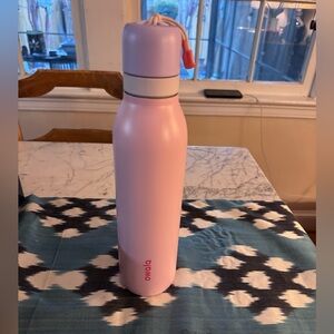 Owala free sip twist stainless steel water bottle. New. 24 oz